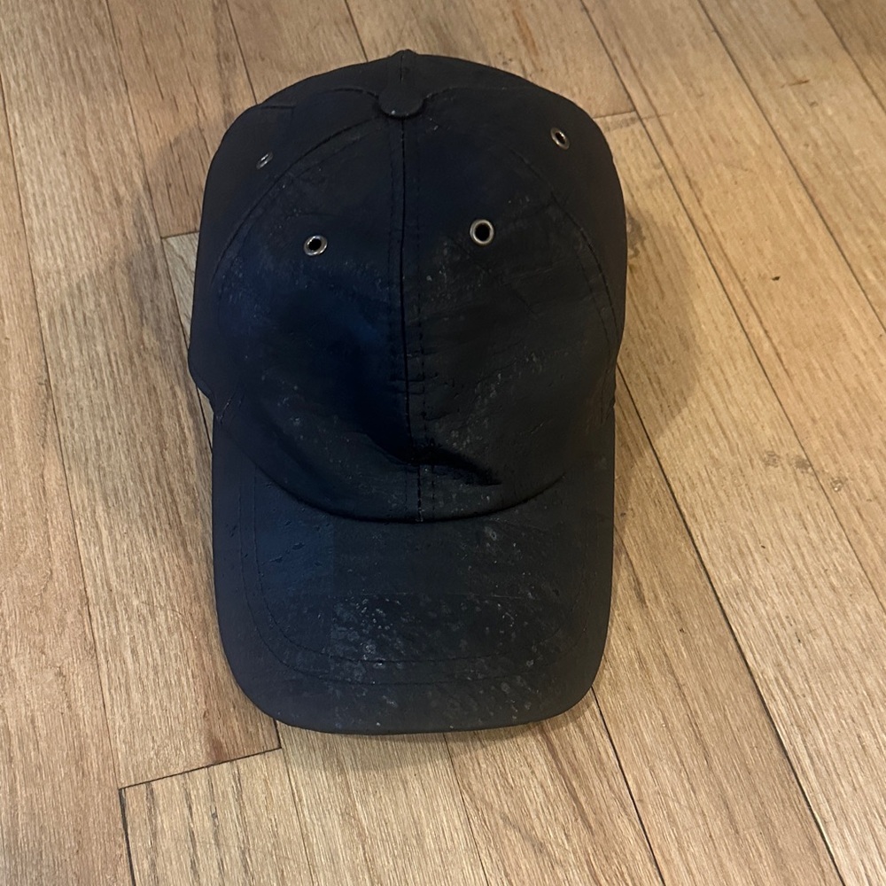Black Baseball Cap